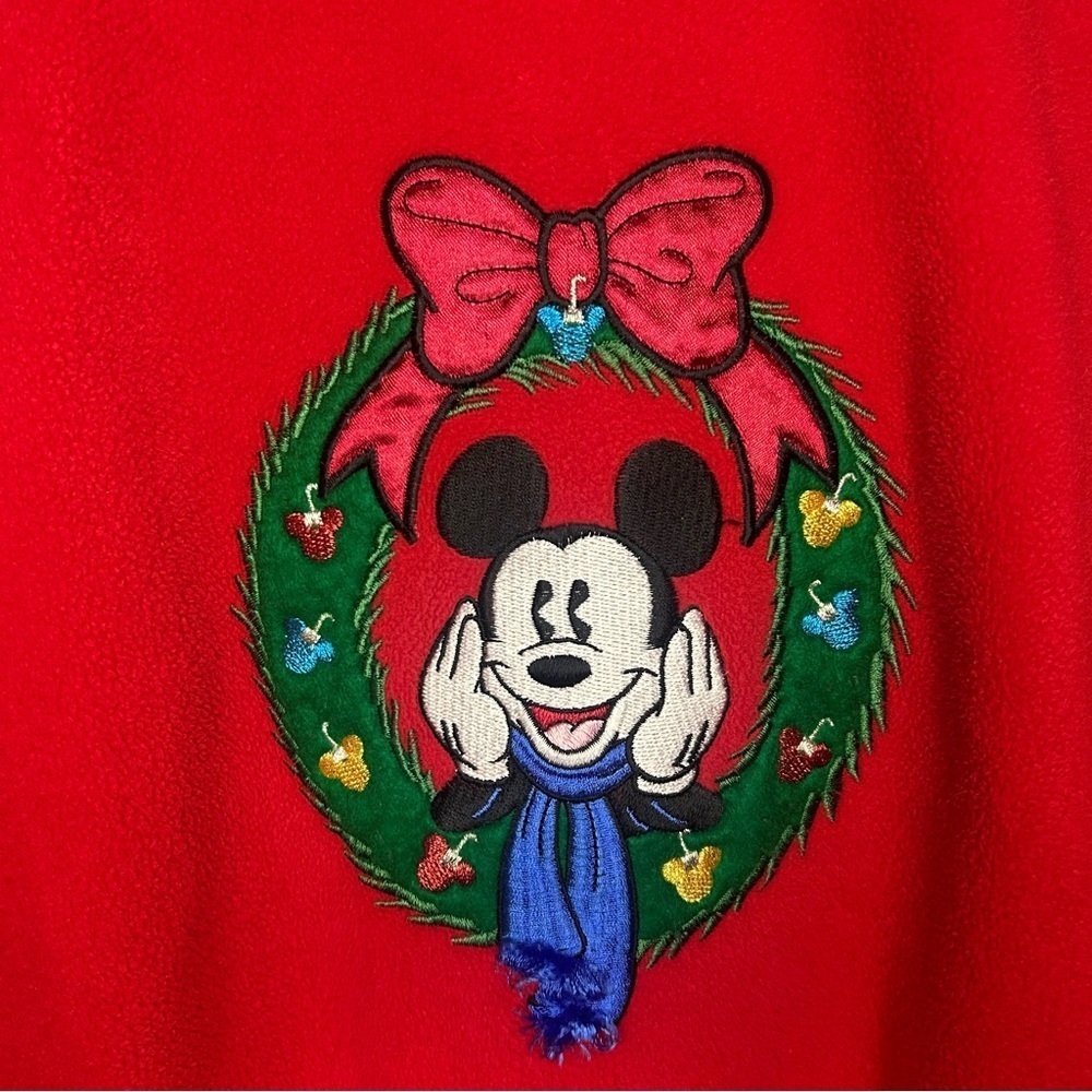 Disney fleece sweatshirt red Mickey size medium - Picture 2 of 10